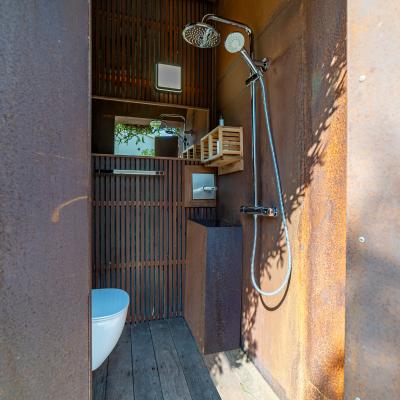 Détails extérieurs de la Villa Miramar Maison d'hôtes Luxe Méditerranée Frontignan Sète Bassin de Thau 