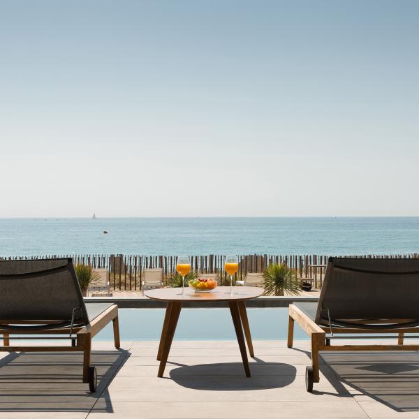 Piscine chauffée chambres d'hôtes luxe prestige Frontignan Bassin de Thau proche Sète