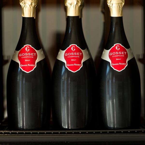 Chambre d'hôtes luxe proche Sète - vins champagnes